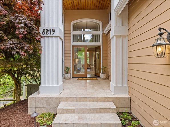 8219 Goodman Drive NW, Gig Harbor, WA 98332