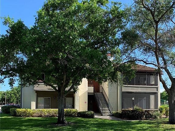 2nd image of 10265 Gandy Blvd N APT 1605