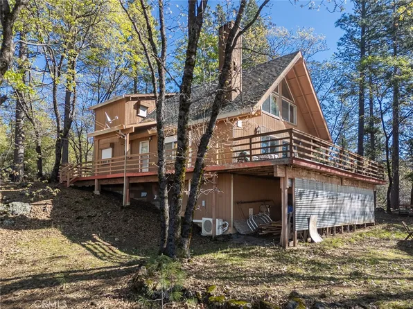 14872 Queenan Ln, Dobbins, CA 95935