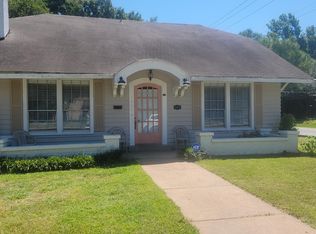 1002 Park Ave, Bonham, TX 75418