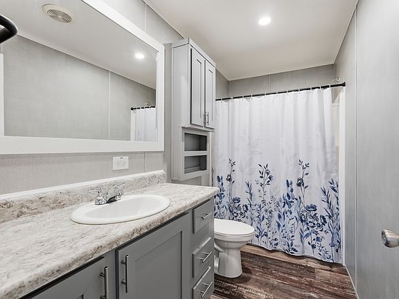4th image of 153 Eagle Rock Dr