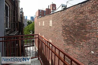 Rented by NextStopNY