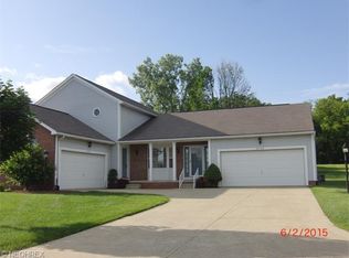 6734 Palmer Dr NW, North Canton, OH 44720