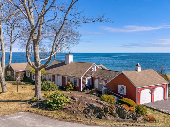 2 Salt Spray Lane, Cape Elizabeth, ME 04107