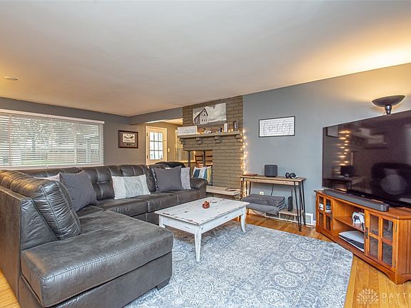 5th image of 4604 Elmont Dr