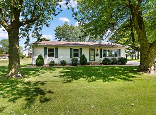 429 S Maple St, Gilman, IL 60938