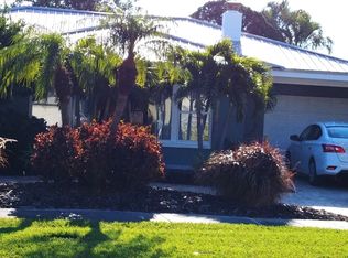 1015 Mandalay Ave, Clearwater, FL 33767