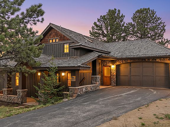 2nd image of 326 Juniper Ct