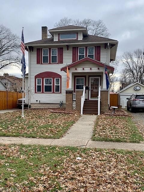 1st image of 251 Stanford Ave