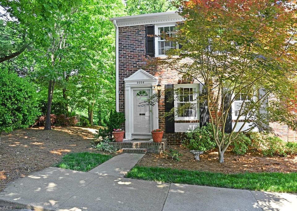 1st image of 3004 Overton Dr