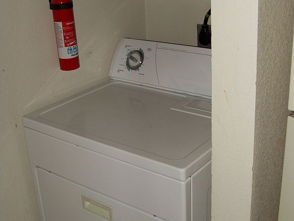 Washer/Dryer In Unit