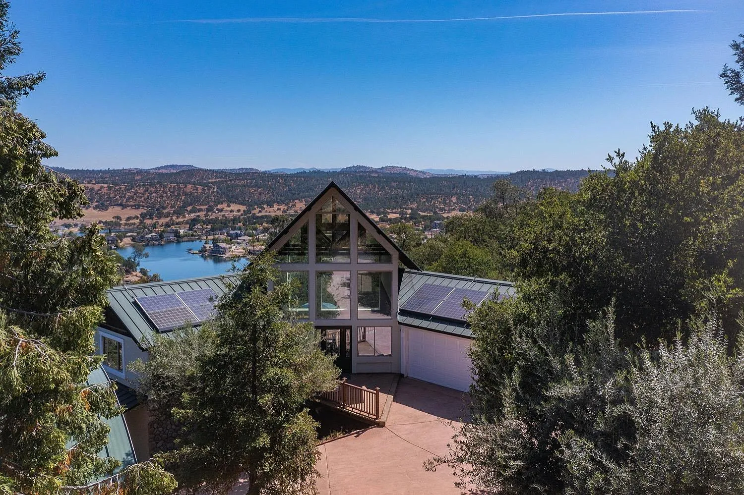 4893 Kiva Ct photo 1