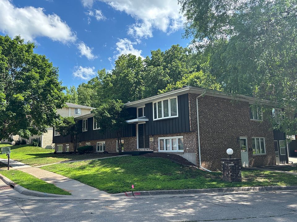 1st image of 2977 Wildwood Dr APT 6