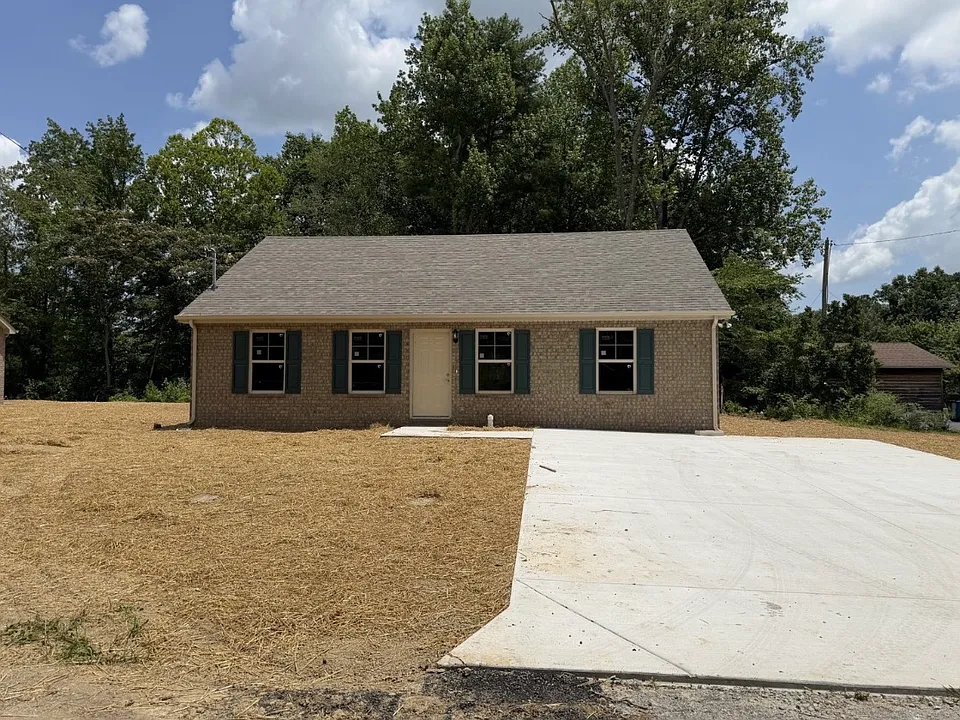879 Old Bushy Branch Rd