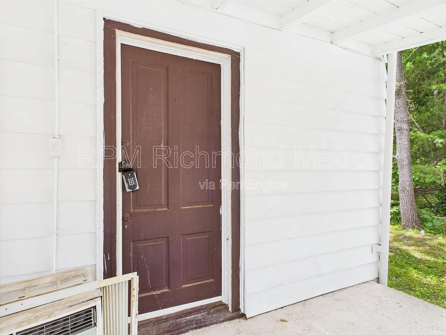 2 bed, 1.0 bath, 953 sqft, $1,065 — Photo 4