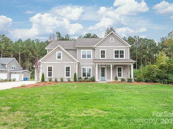2nd image of 117 Blackbeard Ln