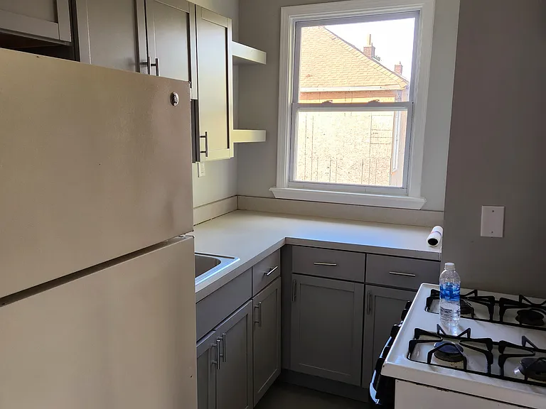 9412 Ravenswood St #2 — Photo 14