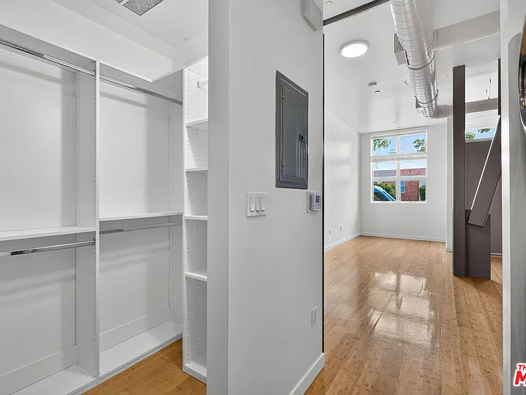 1912 Broadway #103 — Photo 20