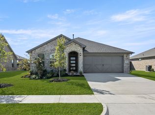 725 Scarlet Sage Dr, Waxahachie, TX 75165