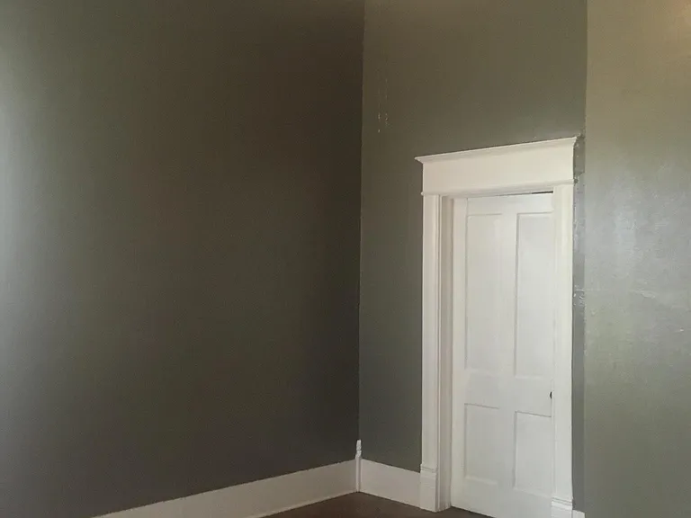 1008 E Austin St — Photo 18