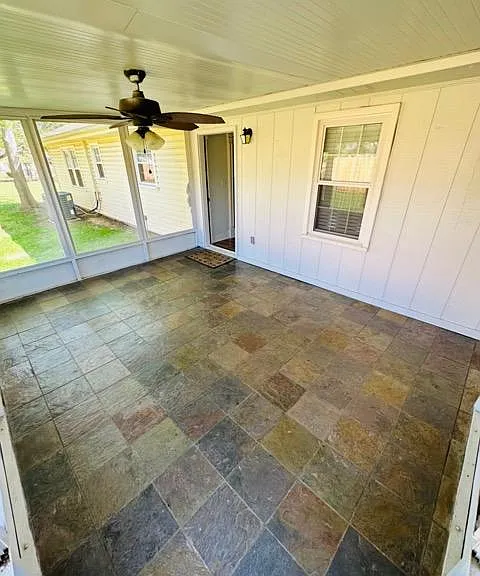 101 Williams Dr — Photo 6