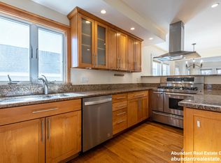 121 Lewis Rd FLOOR 2, Belmont, MA 02478