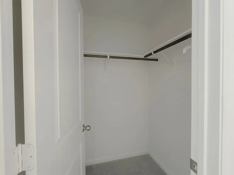 1809 Chapel Hill Rd — Photo 23