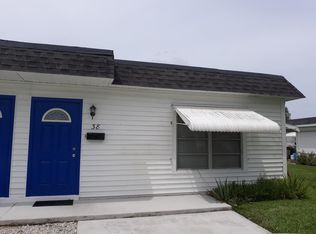 38 Hamlin Ct, Lehigh Acres, FL 33936