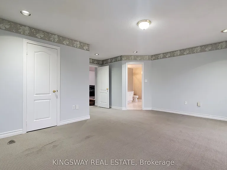 134 Fernforest Dr #MAIN — Photo 20