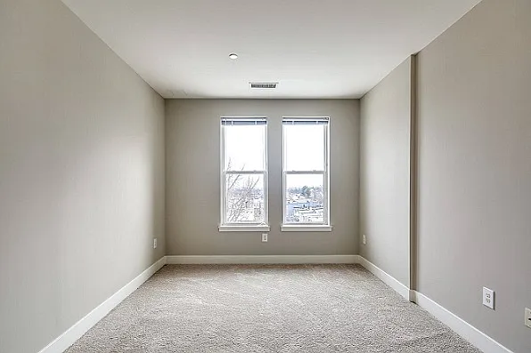 ICON Residences at The Rotunda — Photo 8