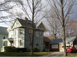 33 Clinton St, South Portland, ME 04106