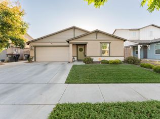 3325 N Church St, Visalia, CA
