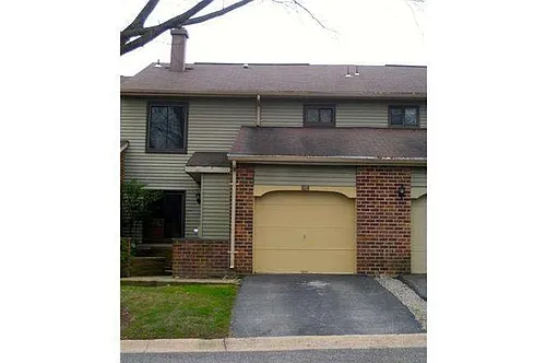 205 Bernard Ct Photo 1