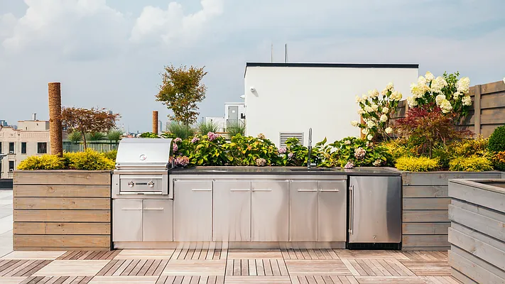 Rented by Nooklyn NYC LLC | media 29