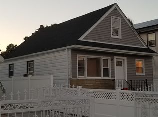 82 Hill Ave, Elmont, NY 11003