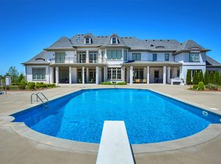 317 Village Way, Bowling Green, KY 42103