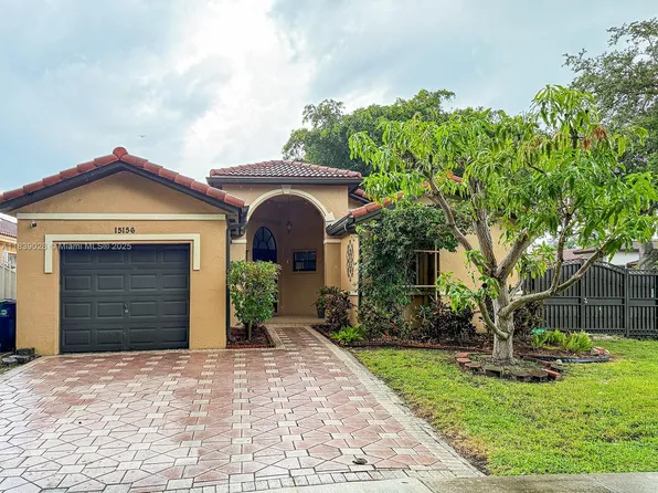 15156 NW 90th Ct, Miami Lakes, FL 33018