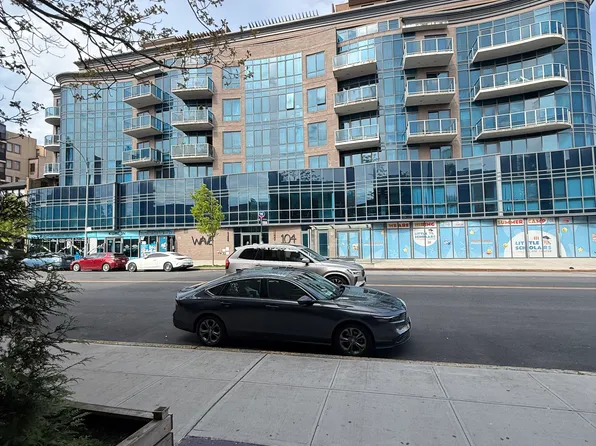 104 W End Ave APT 4A, Brooklyn, NY 11235