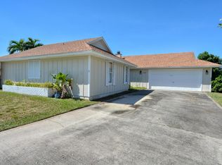 5725 SE Miles Grant Rd, Stuart, FL 34997