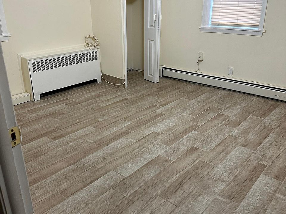 2nd image of 1237 Kearney Ave #Na