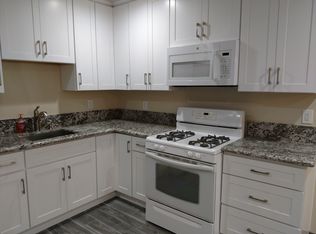 1454 E Chevy Chase Dr APT B, Glendale, CA 91206