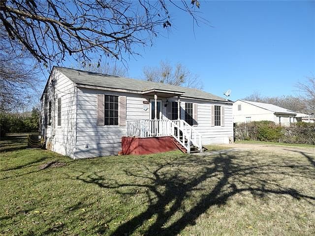 1st image of 1445 Hubert Dr