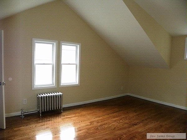 1st image of 19212 105th Ave