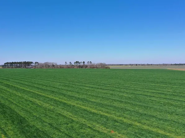 13 Davis Pond Rd, Atmore, AL 36502