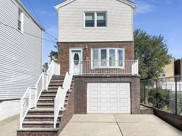 63 Cottage St, Bayonne, NJ 07002