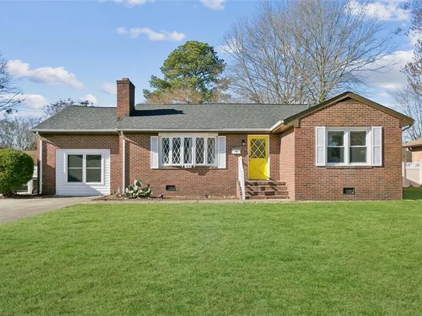 66 Cline Dr, Hampton, VA 23666