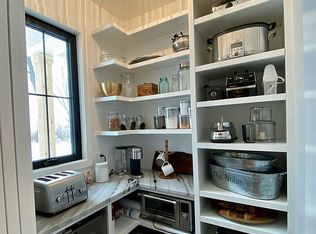 7060 W Rs Ave, Schoolcraft, MI 49087