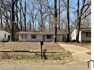 2759 Brookwood Dr, Jackson, MS 39212