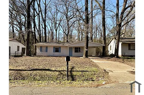 2759 Brookwood Dr Photo 1