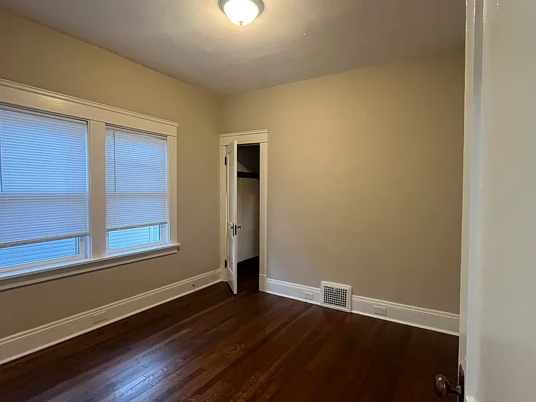 15615 Huntmere Ave #1 — Photo 4
